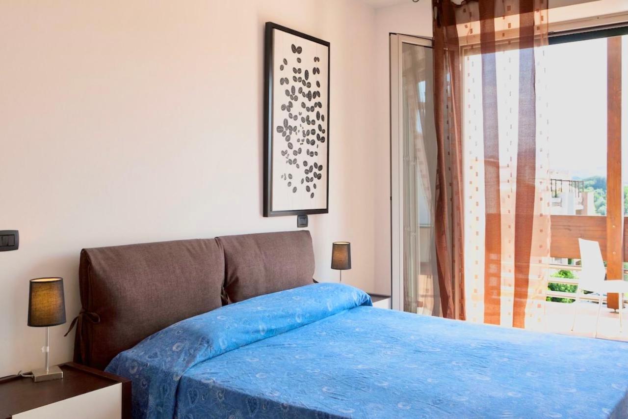 Isa-Apartments 4 Beds In Residence With Swimming-Pool In San Vincenzo, Just 600 Meters From The Sea Exterior foto